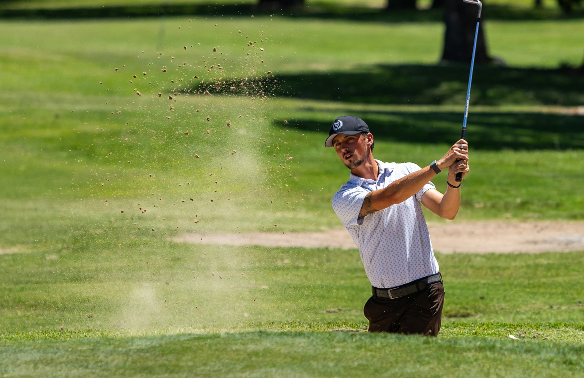 Fleetwood’s late surge puts him just one shot behind Abu Dhabi leader Rai