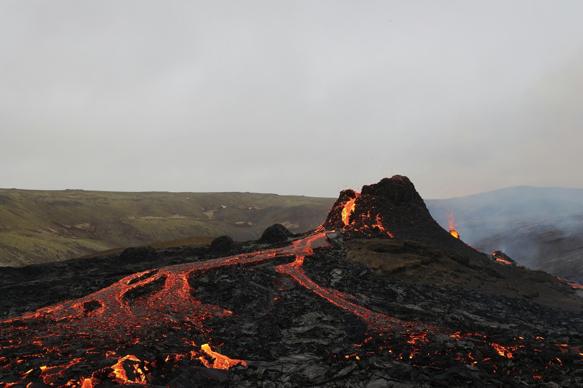 Kilauea volcano erupts, sending lava soaring as high as New York’s Empire State